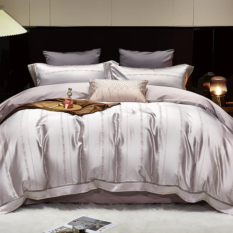 Gold Leaf Satin Jacquard Bedding Set